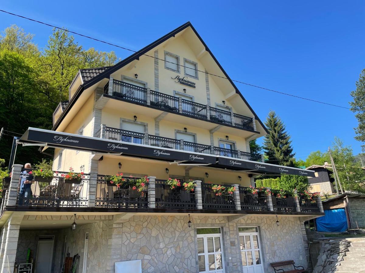 ホテル Luznjanin Restoran I Sobe Josanicka Banja エクステリア 写真